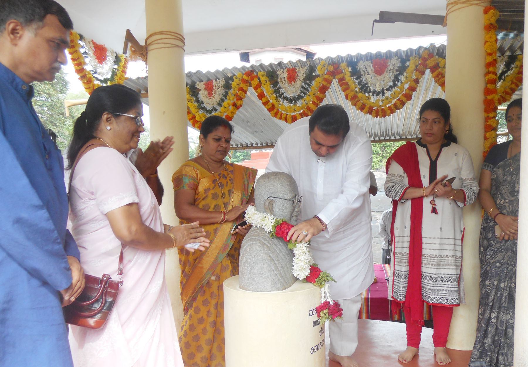 ಗಾಂಧೀಜಿ ಕನಸು ಸಾಕಾರಗೊಳ್ಳಲಿ: ಪ್ರಮೋದ್